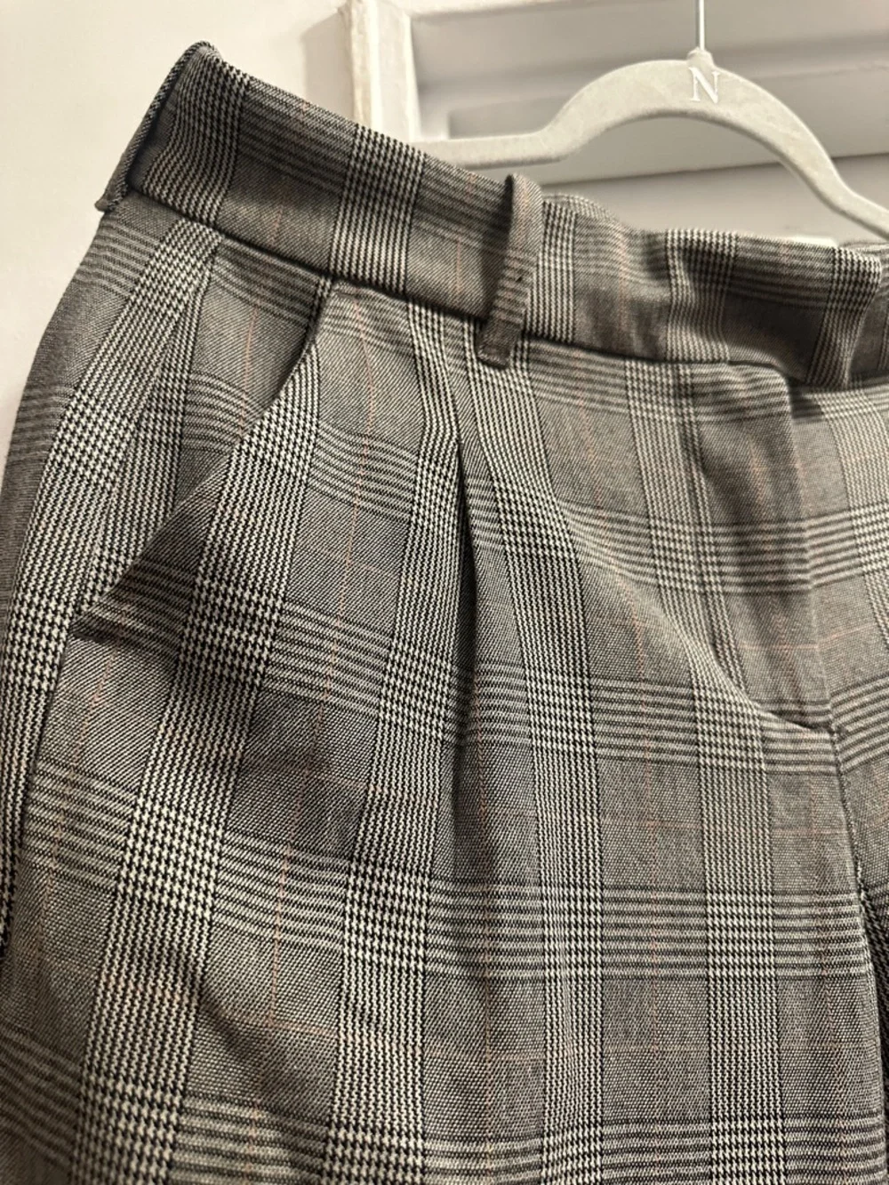 American Eagle Outfitters Gray Plaid Wide-Leg Trousers